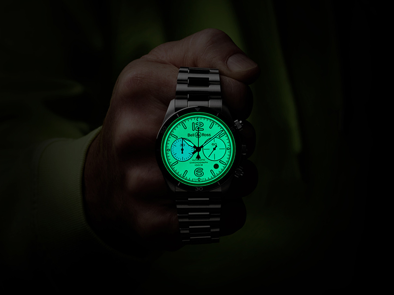 قراءة الساعة ليلا بات أمرا سهلا للغاية مع ساعة Bell & Ross الجديدة